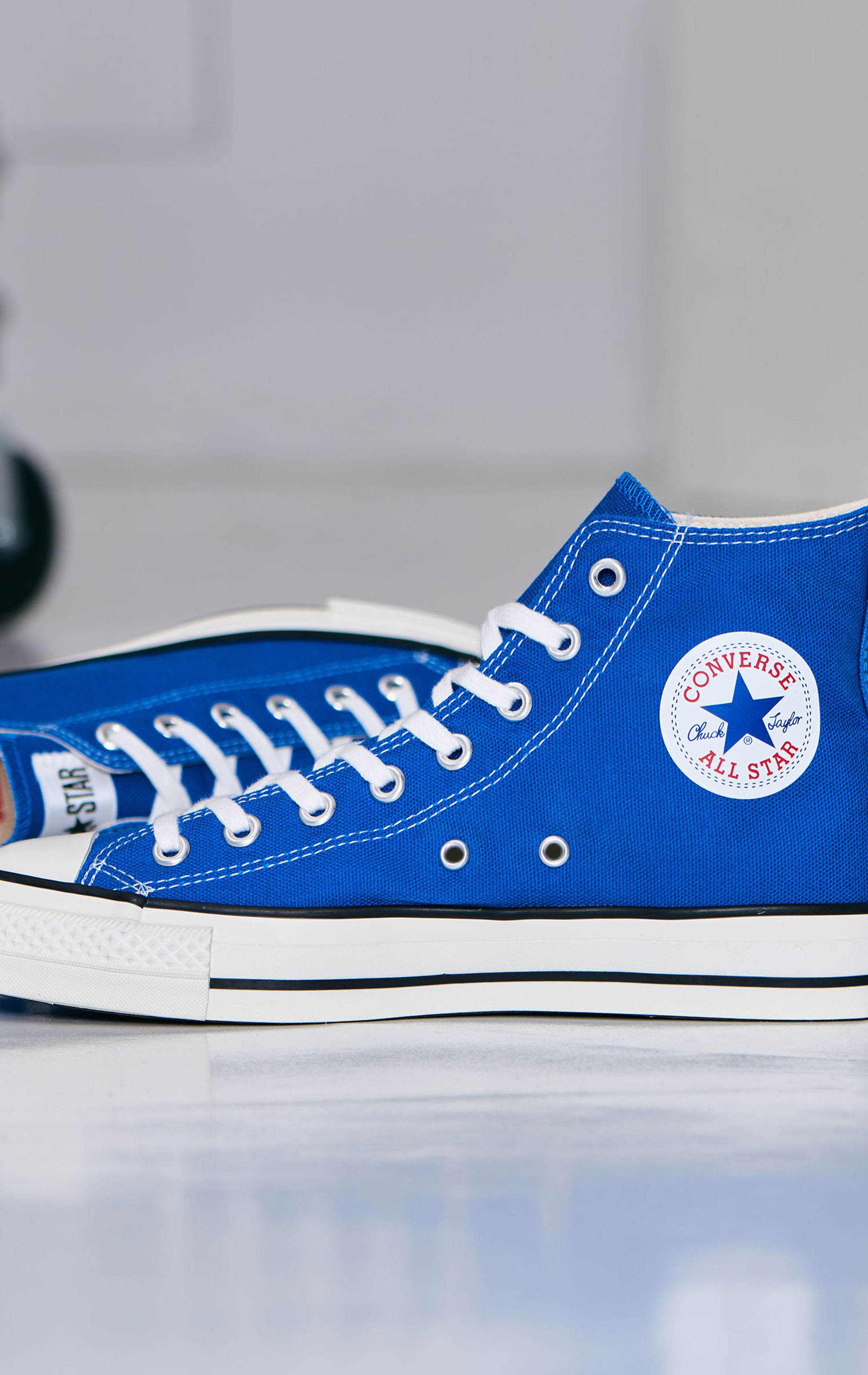 CANVAS ALL STAR J