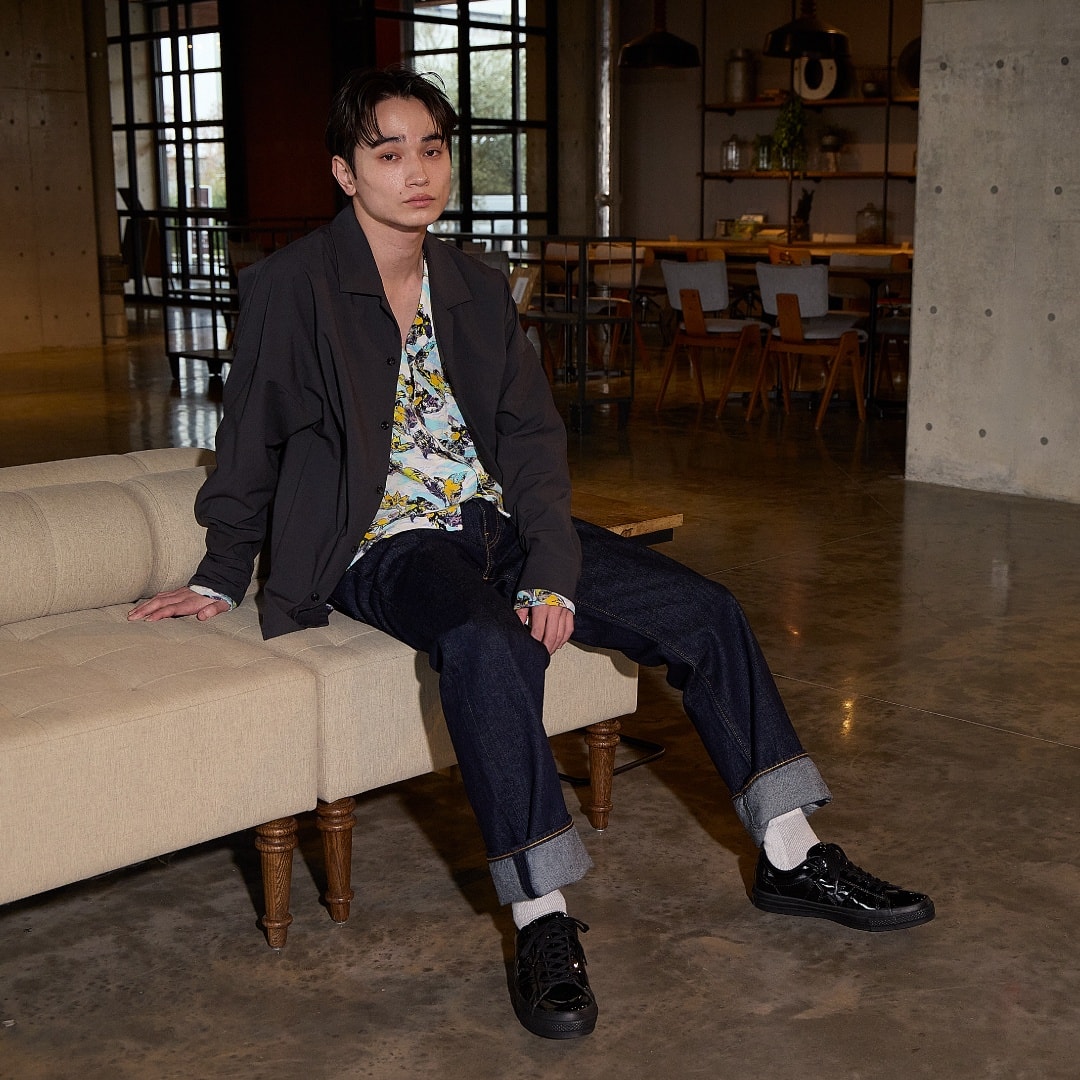 街で映える、さりげない主役。CITY SHINE PACK　着用 コーディネート