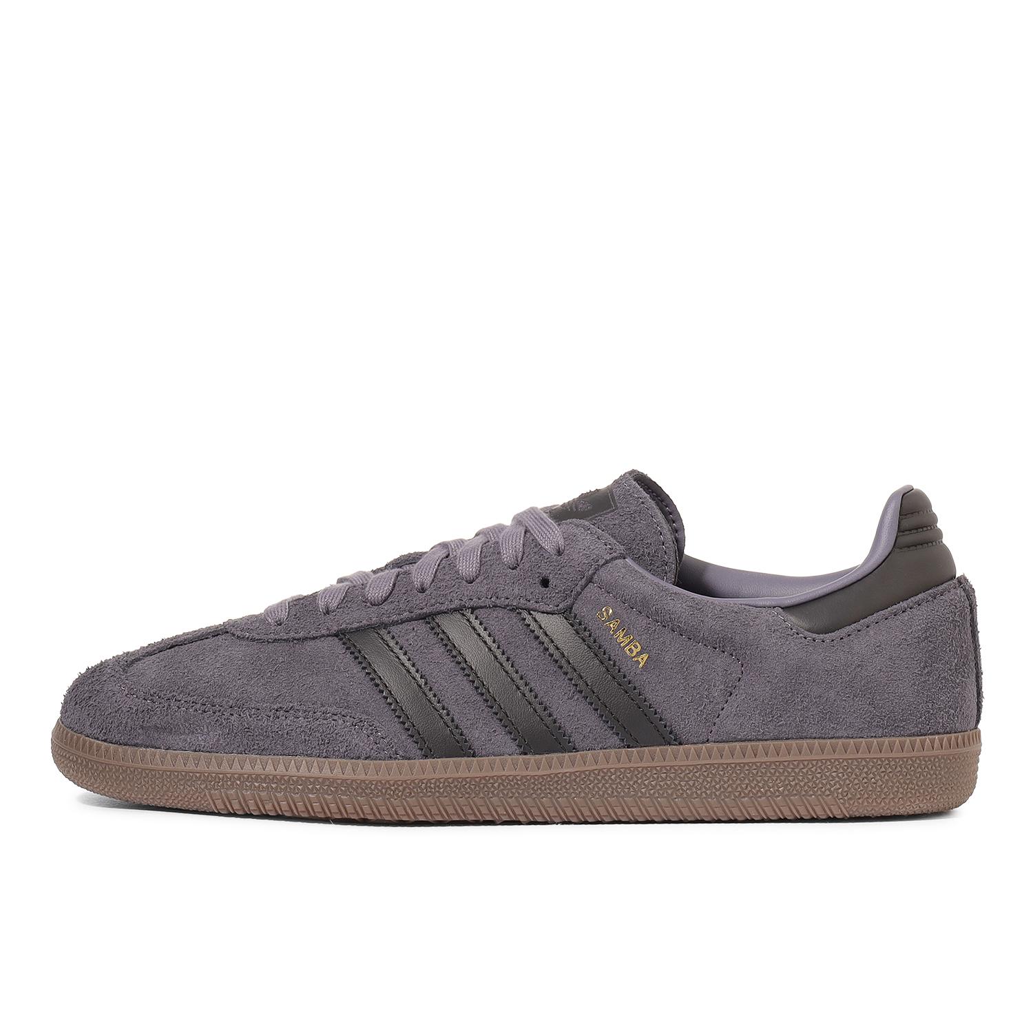 adidas IH4386