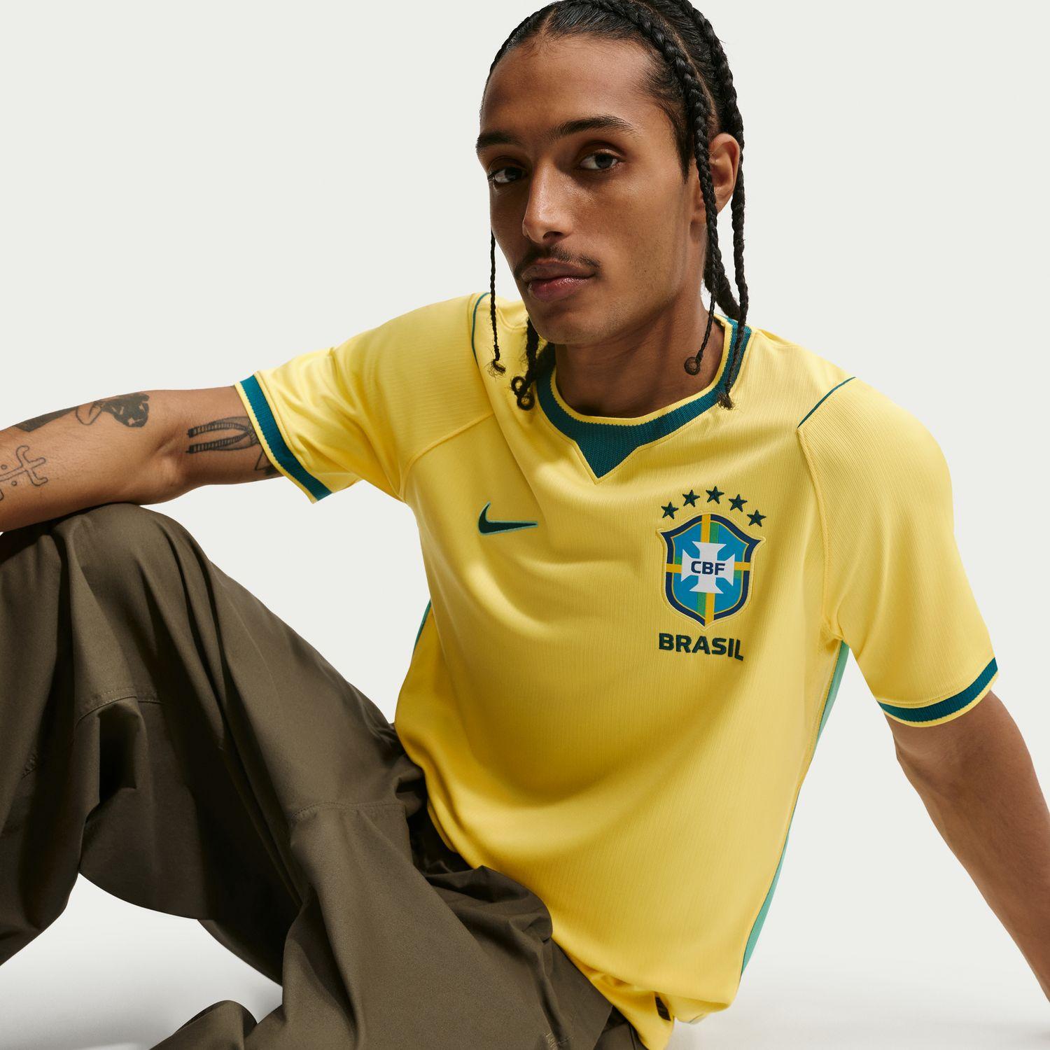 【NIKE】 ナイキ M CBF DF JSY SS STAD HM ブラジル 2026 スタジアム ホーム IF7054 724CANARY/GEODT