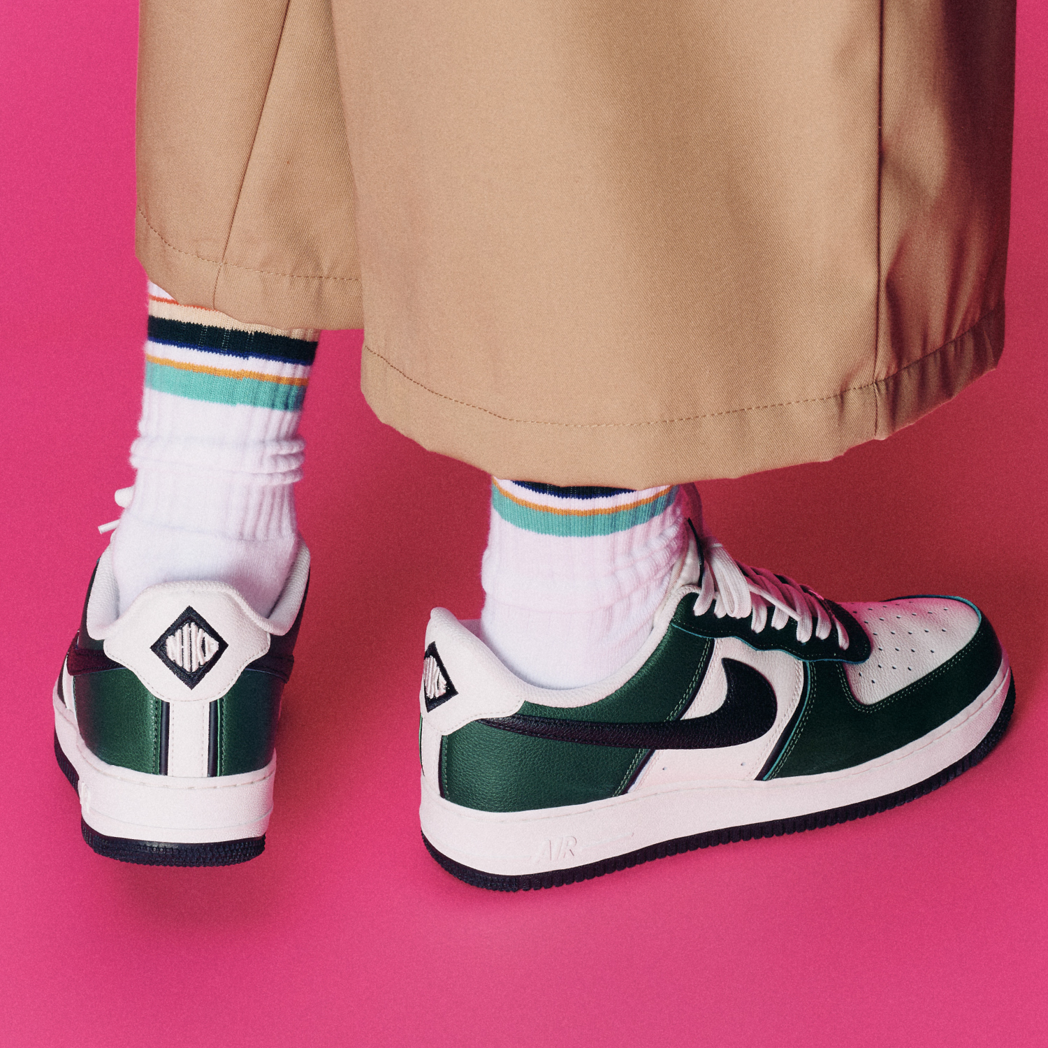 YOUR MESSAGE HERE｜NIKE RIKUさん コーディネート