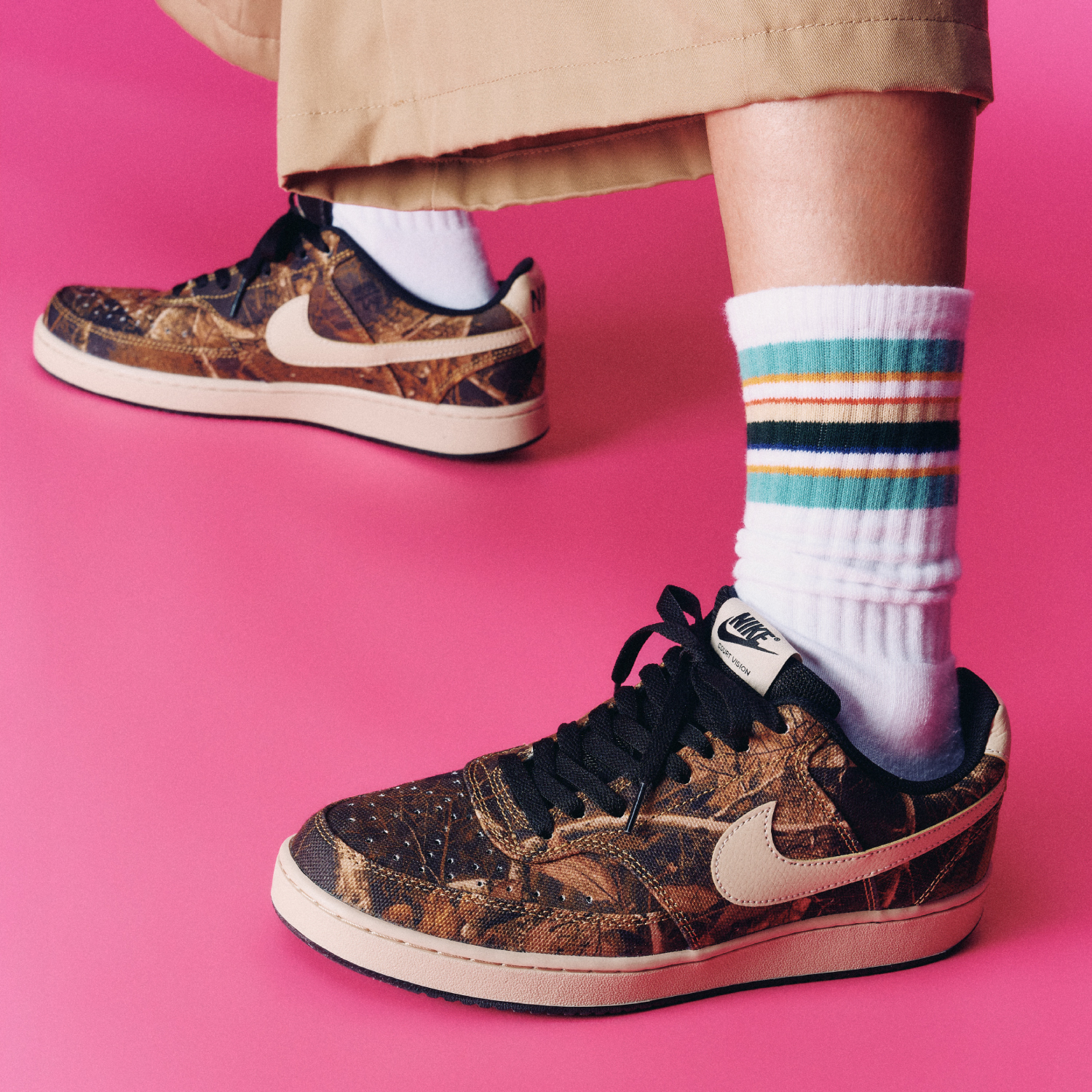 YOUR MESSAGE HERE｜NIKE RIKUさん コーディネート