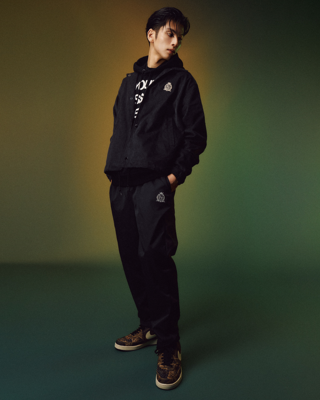 YOUR MESSAGE HERE｜NIKE 長谷川 慎さん コーディネート