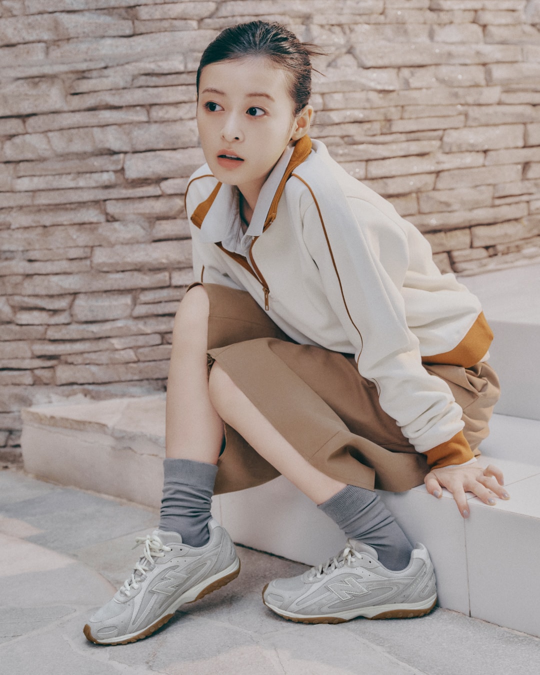 new balance　2点セットアップ　スカート　モックネック　ベージュ New Balance 204L | ABC-MART GRAND STAGE