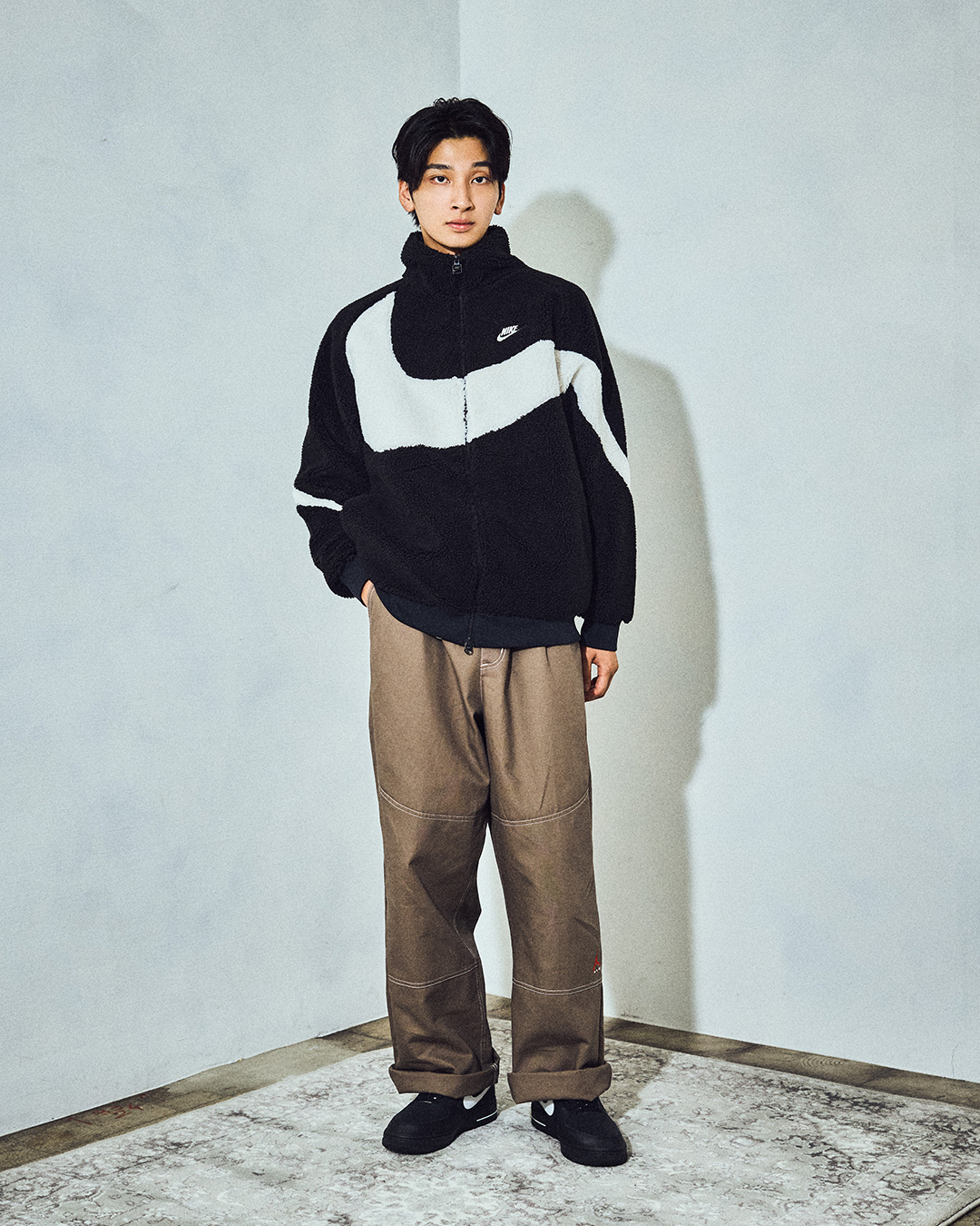 BIG SWOOSH SHERPA が登場。｜NIKE