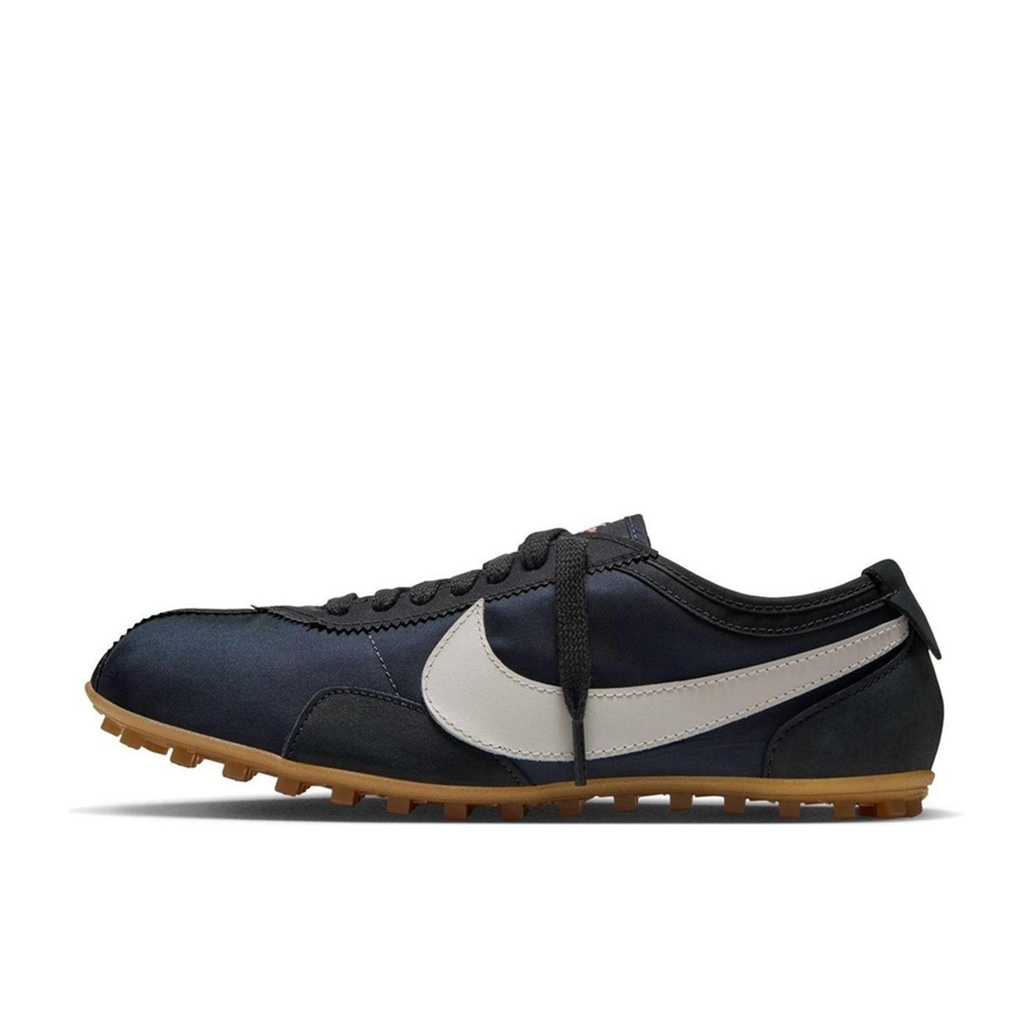 【NIKE】 ナイキ W MOON SHOE ESS ウィメンズ ムーン シュー ESS WIX7025 001OFFNOR/SAIL